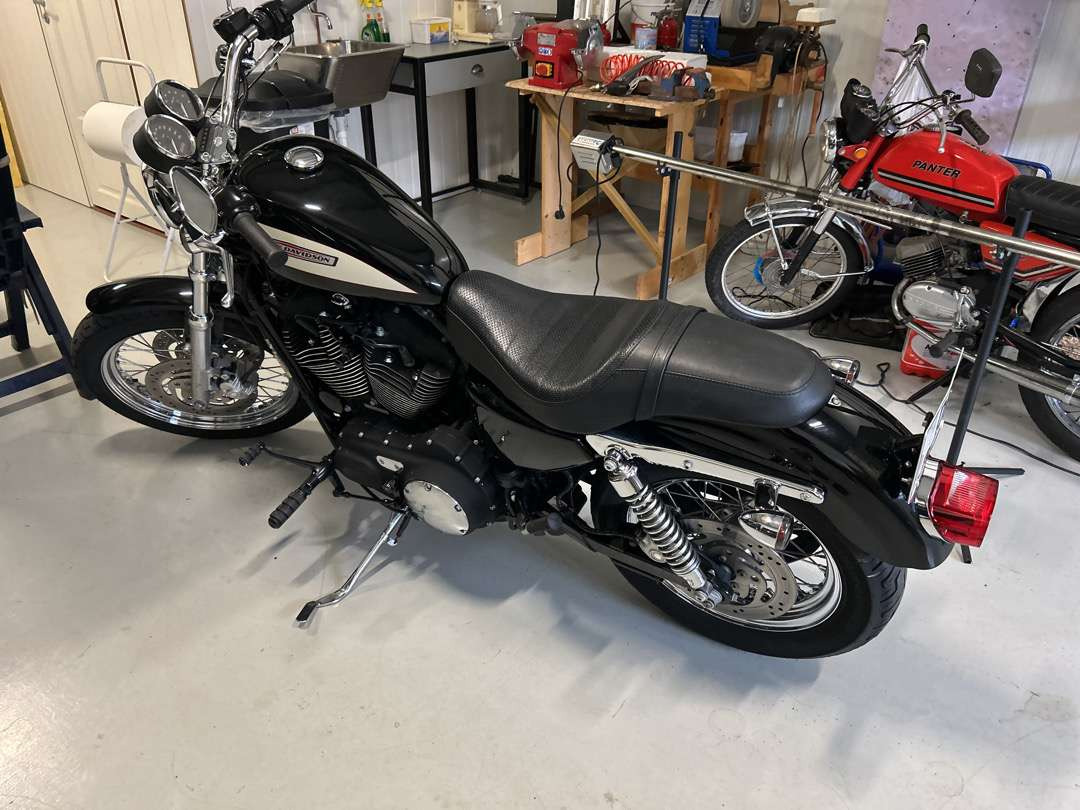 2006 Harley-Davidson XL Sportster 1200 Roadster - Motorcycle trailer: picture 4 2006 Harley-Davidson XL Sportster 1200 Roadster - Motorcycle trailer: picture 4