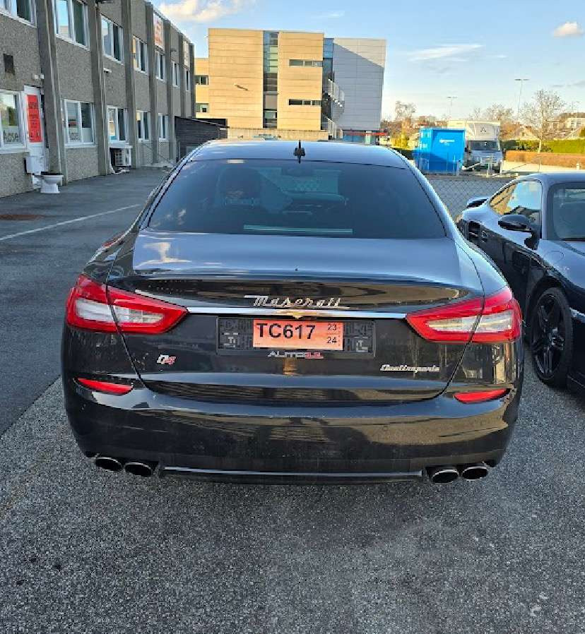 2014 Maserati Quattroporte S Q4 3.0L twin-turbo V6 // 411 hk // AWD // Automat - Sedan: picture 5 2014 Maserati Quattroporte S Q4 3.0L twin-turbo V6 // 411 hk // AWD // Automat - Sedan: picture 5