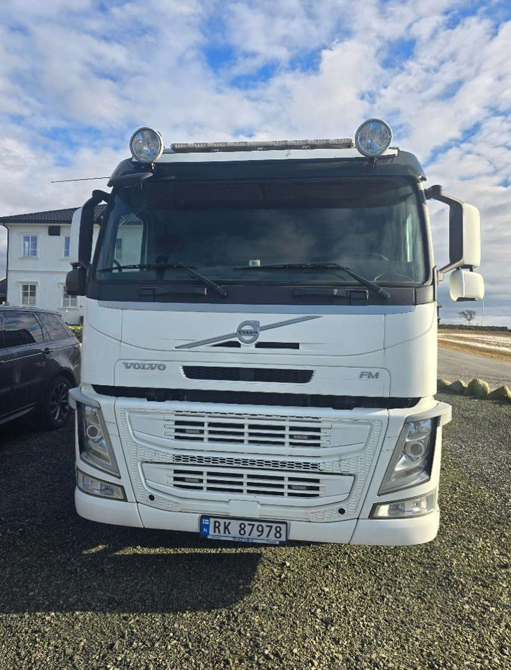 2015 Volvo FM 370 EU-GODKJENT - Asphalt paver: picture 1 2015 Volvo FM 370 EU-GODKJENT - Asphalt paver: picture 1