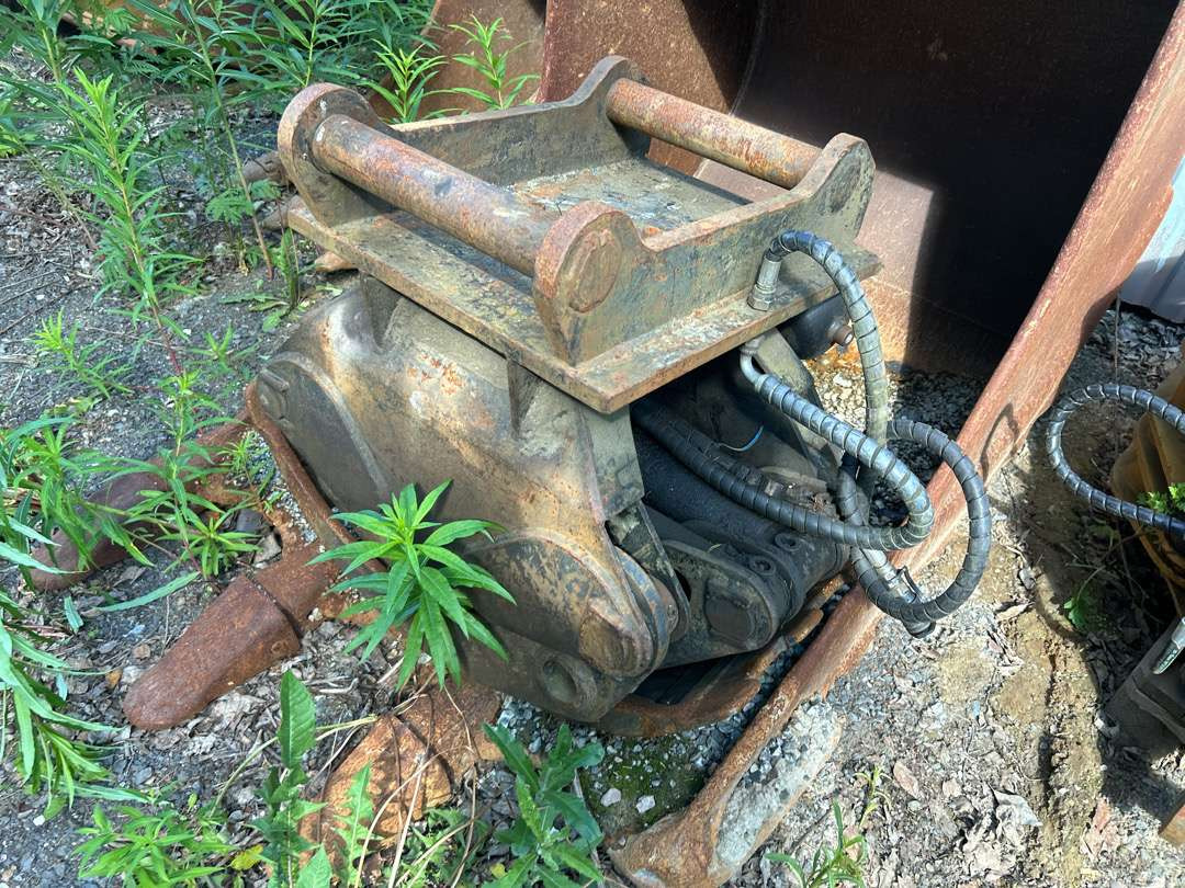 Klype til graver S60 feste - Attachment for Construction machinery: picture 1 Klype til graver S60 feste - Attachment for Construction machinery: picture 1