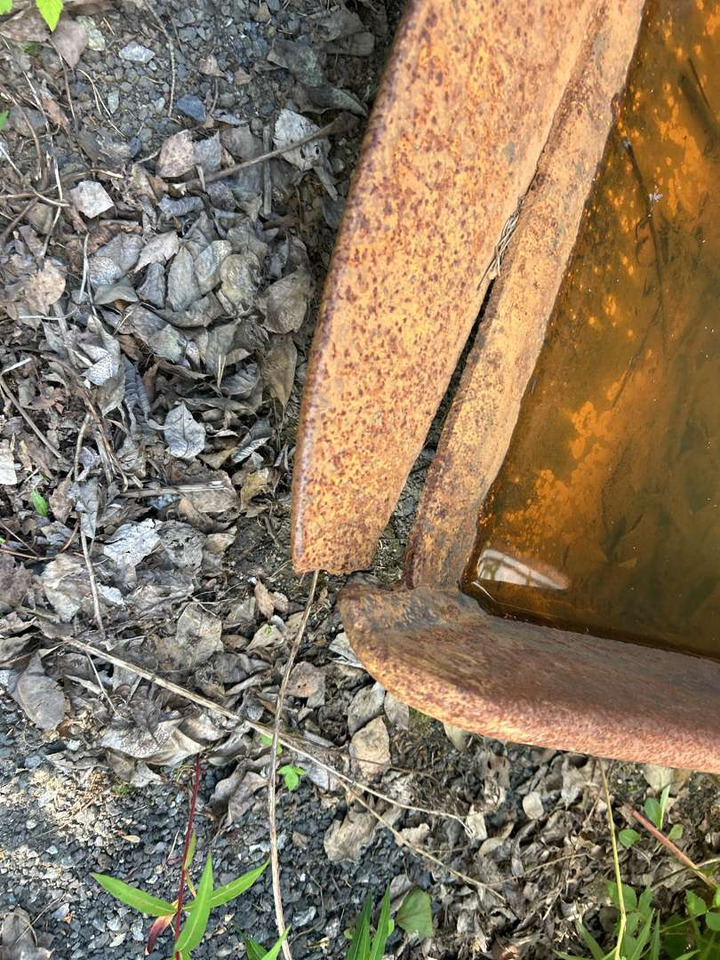 Pusse skuffe Volume 1100 MST Hardox. S70 feste - Attachment for Construction machinery: picture 5 Pusse skuffe Volume 1100 MST Hardox. S70 feste - Attachment for Construction machinery: picture 5