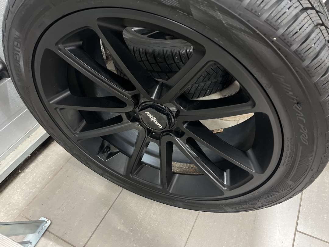 Eksklusive dekk og felger til Mercedes G-Class (G-Wagon) - Tool/ Equipment: picture 3 Eksklusive dekk og felger til Mercedes G-Class (G-Wagon) - Tool/ Equipment: picture 3