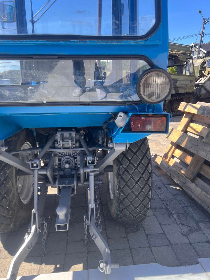Iseki TX1500 brøyteskjær og feiekost - Farm tractor: picture 2 Iseki TX1500 brøyteskjær og feiekost - Farm tractor: picture 2