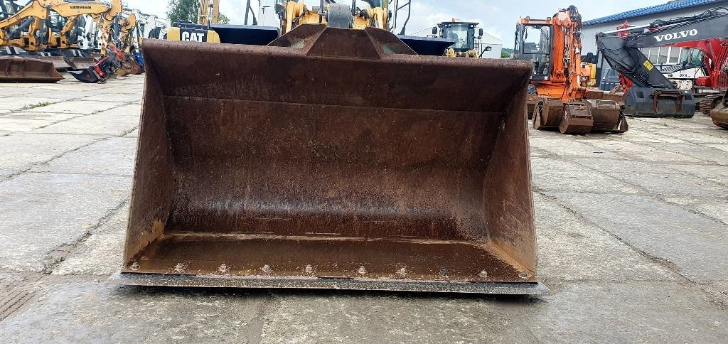 Wheel loader Liebherr L 550: picture 6