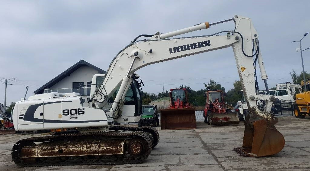 Liebherr R 906 LC - Crawler excavator: picture 5 Liebherr R 906 LC - Crawler excavator: picture 5