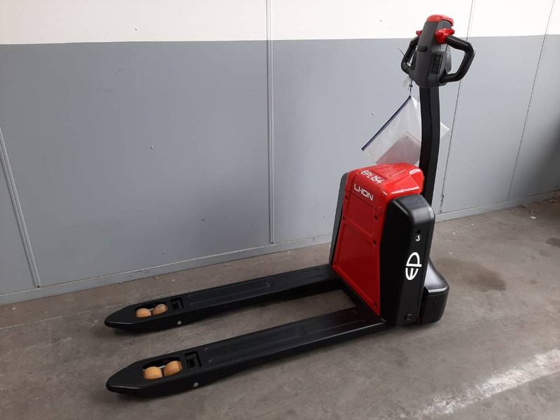 EP Equipment EPL 154 (1500 KG!!) - Pallet truck: picture 5 EP Equipment EPL 154 (1500 KG!!) - Pallet truck: picture 5