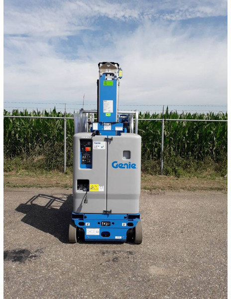 Genie GR 20 - Vertical mast lift: picture 5 Genie GR 20 - Vertical mast lift: picture 5
