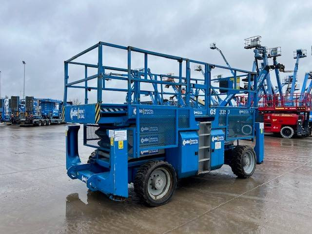 Genie GS 3390 | 2008 - Scissor lift: picture 4 Genie GS 3390 | 2008 - Scissor lift: picture 4