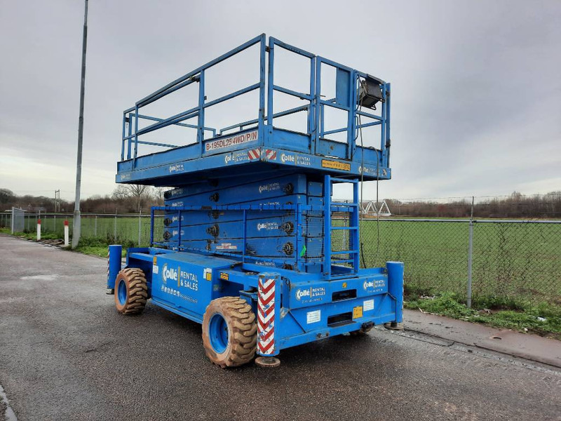 Holland lift B 195 DL 25 - Scissor lift: picture 3 Holland lift B 195 DL 25 - Scissor lift: picture 3