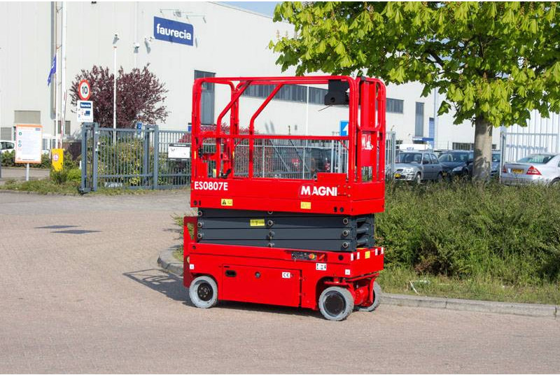 MAGNI ES0807E - Scissor lift: picture 3 MAGNI ES0807E - Scissor lift: picture 3