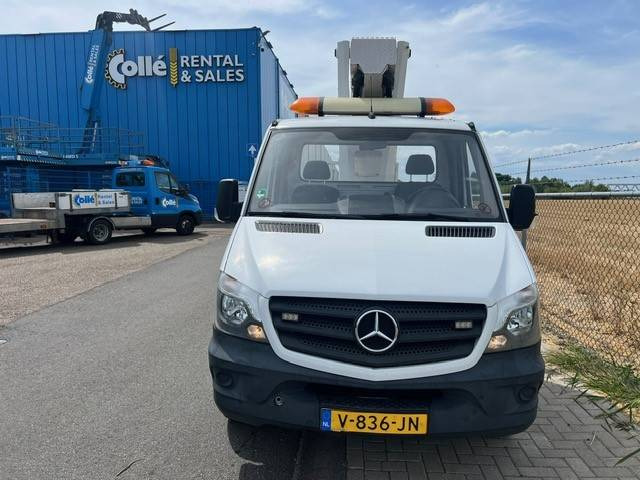 Truck mounted aerial platform Palfinger P 260 B: picture 19