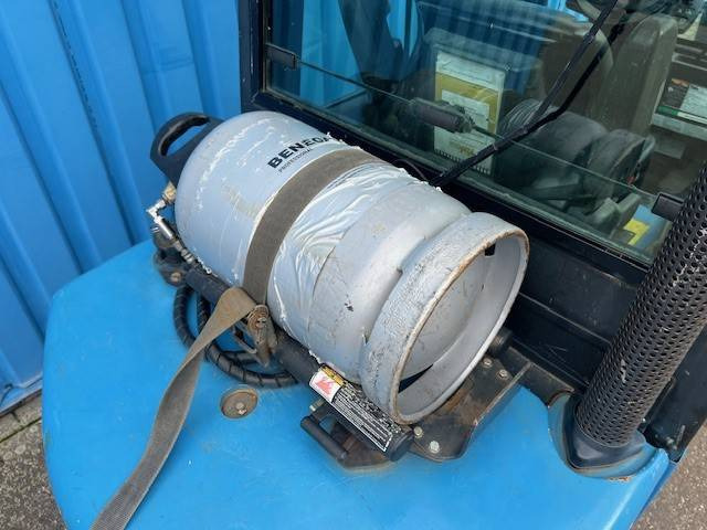 LPG forklift Yale GLP 35 VX | 2015: picture 11