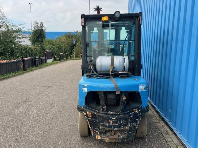 LPG forklift Yale GLP 35 VX | 2015: picture 7