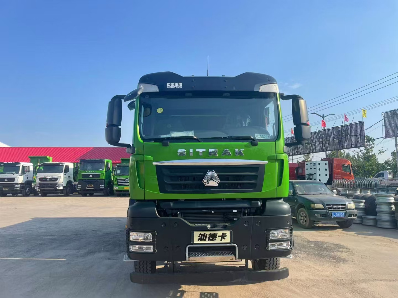 Sinotruck - Tipper: picture 3 Sinotruck - Tipper: picture 3