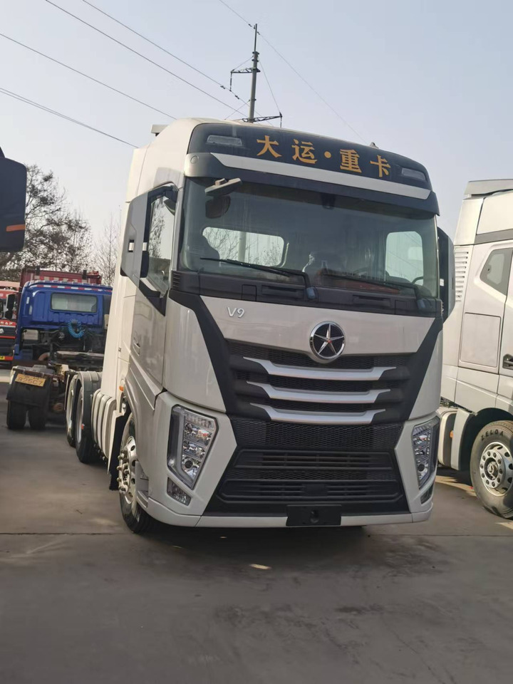 DAYUN V9 - Tractor unit: picture 2 DAYUN V9 - Tractor unit: picture 2