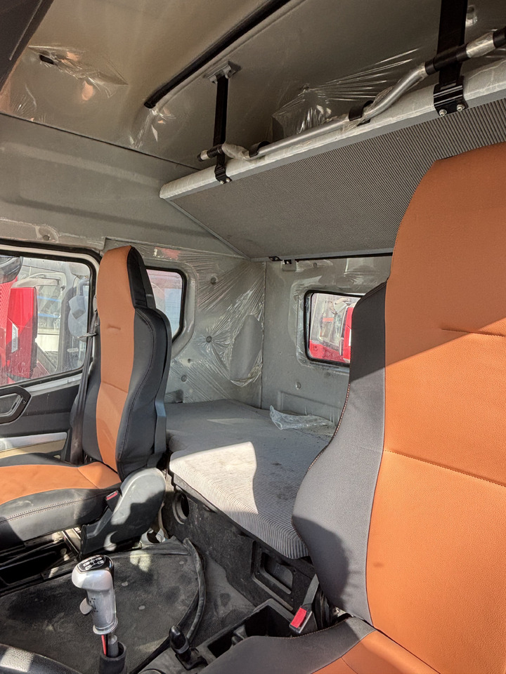 HOWO - Tractor unit: picture 2 HOWO - Tractor unit: picture 2