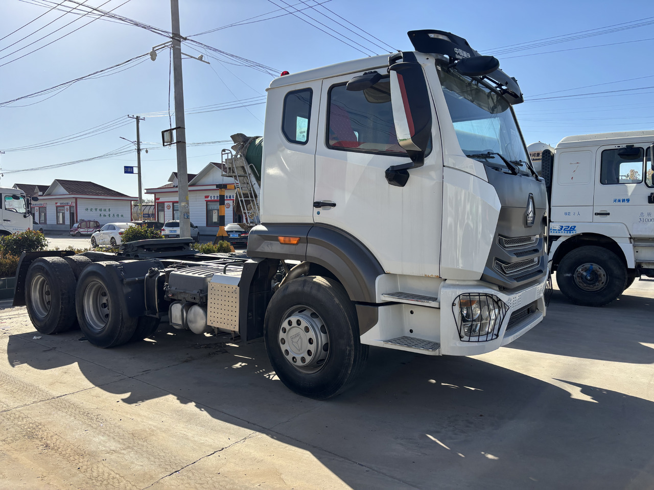 HOWO - Tractor unit: picture 1 HOWO - Tractor unit: picture 1