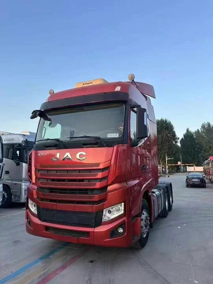 JAC K7 - Tractor unit: picture 2 JAC K7 - Tractor unit: picture 2