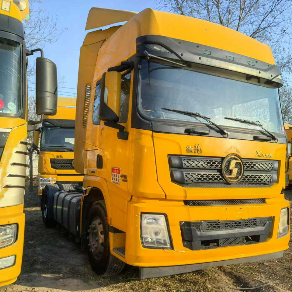 SHACMAN X3000 - Tractor unit: picture 1 SHACMAN X3000 - Tractor unit: picture 1