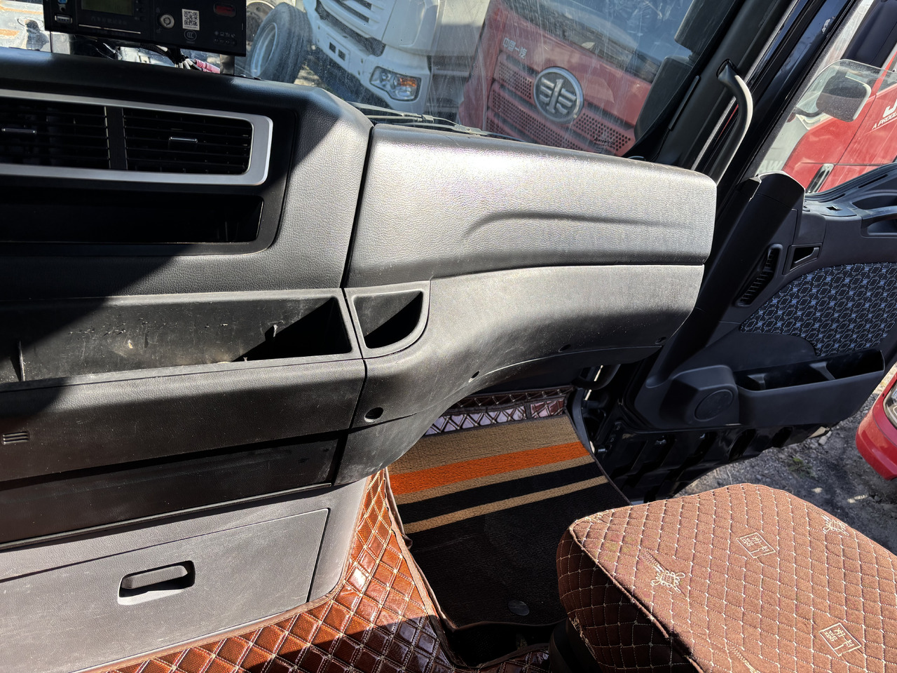 SITRAK G7 - Tractor unit: picture 5 SITRAK G7 - Tractor unit: picture 5