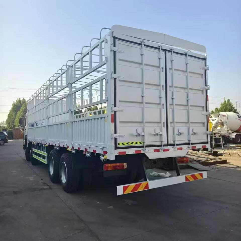 Howo - Cab chassis truck: picture 2 Howo - Cab chassis truck: picture 2