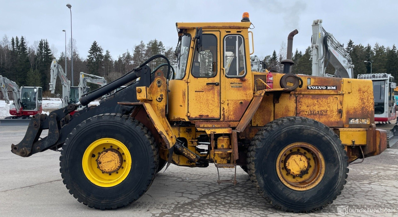Volvo 4400, 1985, Diesel, 27 300 h Pyöräkuormaaja, Honkajoki - Construction machinery: picture 1 Volvo 4400, 1985, Diesel, 27 300 h Pyöräkuormaaja, Honkajoki - Construction machinery: picture 1