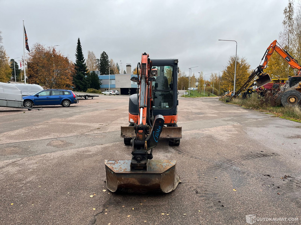Hitachi Zaxis 29U, kaivinkone kallistajalla ja tyvitaitolla, 2014, Kouvola - Mini excavator: picture 3 Hitachi Zaxis 29U, kaivinkone kallistajalla ja tyvitaitolla, 2014, Kouvola - Mini excavator: picture 3