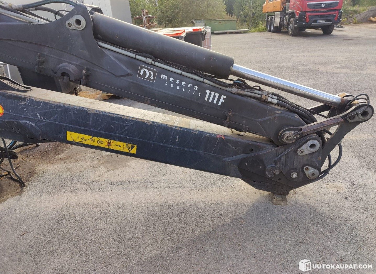 Loglift Mesera / Loglift F111FT Electrically operated log loader crane, 2011, 9,000 h, Hämeenlinna - Loader crane: picture 5 Loglift Mesera / Loglift F111FT Electrically operated log loader crane, 2011, 9,000 h, Hämeenlinna - Loader crane: picture 5