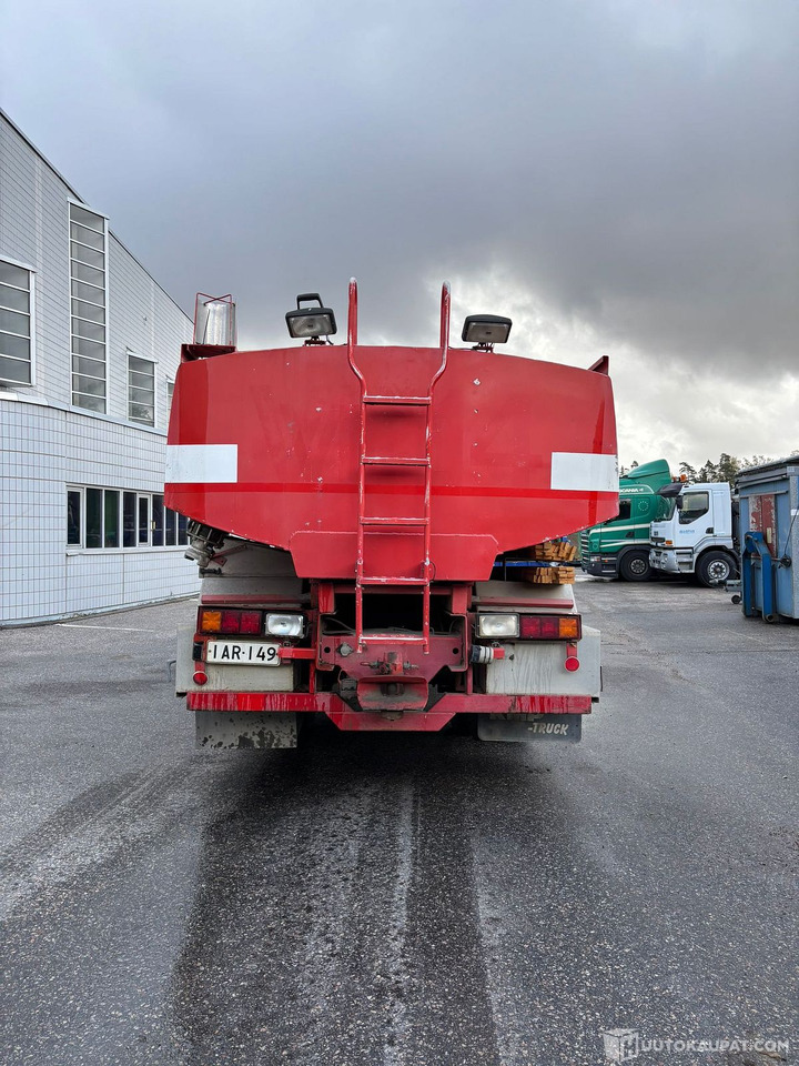 Sisu säiliöauto, 1983, Vantaa - Tank truck, Fire truck: picture 5 Sisu säiliöauto, 1983, Vantaa - Tank truck, Fire truck: picture 5