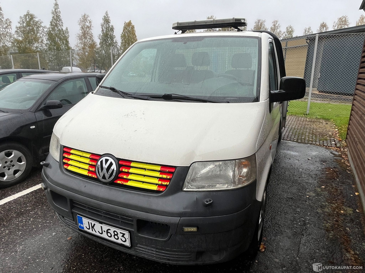 Volkswagen Transporter, lava-auto, 2007, korjattavaksi, Salo - Flatbed van: picture 4 Volkswagen Transporter, lava-auto, 2007, korjattavaksi, Salo - Flatbed van: picture 4