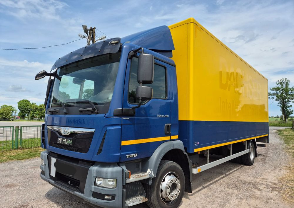 Box truck MAN TGM TGL 12.250 z Holandii KLIMA 7.2m AUTOMAT WINDA TOP CENA euro 6 nauka jazdy ESP ASR: picture 8 Box truck MAN TGM TGL 12.250 z Holandii KLIMA 7.2m AUTOMAT WINDA TOP CENA euro 6 nauka jazdy ESP ASR: picture 8