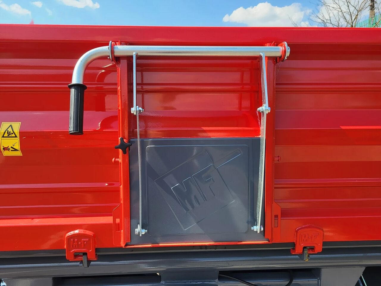 Metal-Fach T940/2 – 6t dwuosiowa - Farm trailer: picture 2 Metal-Fach T940/2 – 6t dwuosiowa - Farm trailer: picture 2