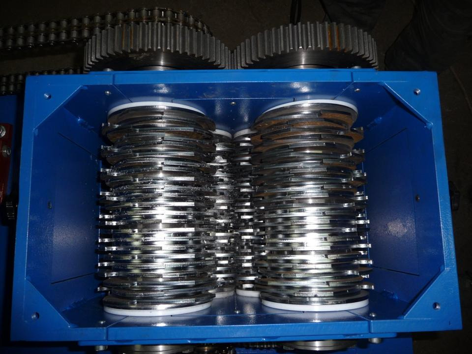 4-Wellen-Schredder - Industrial waste shredder: picture 1 4-Wellen-Schredder - Industrial waste shredder: picture 1