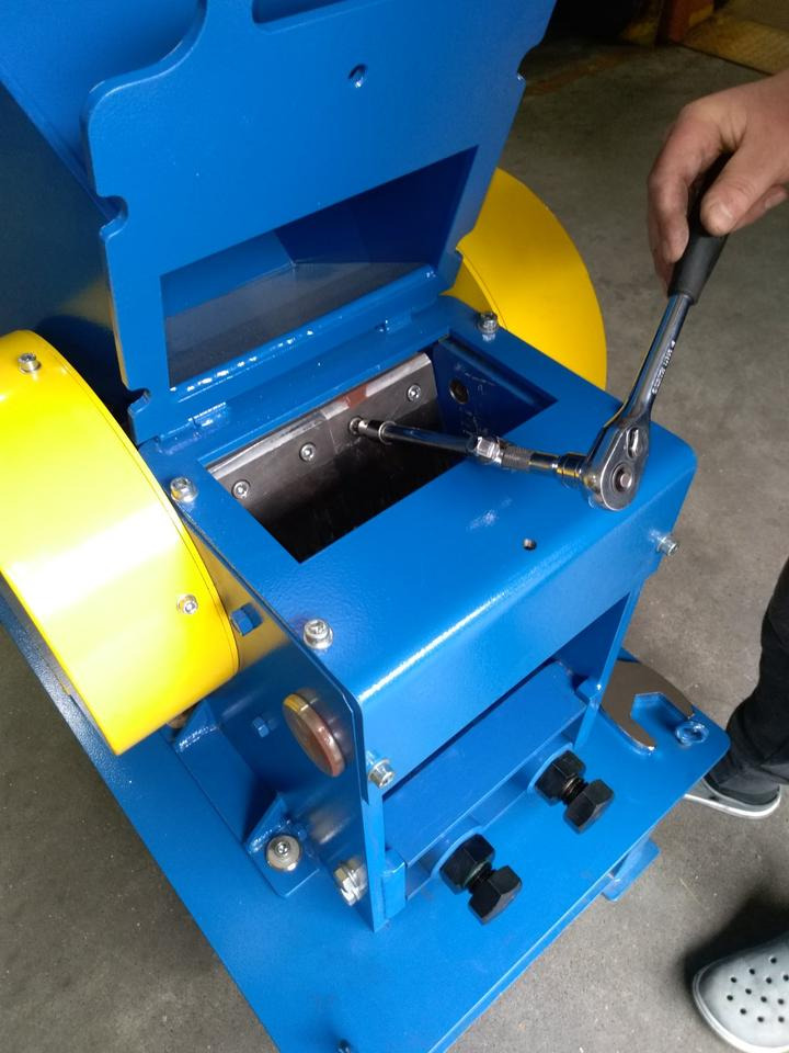 Backenbrecher JC 350 - Jaw crusher: picture 4 Backenbrecher JC 350 - Jaw crusher: picture 4