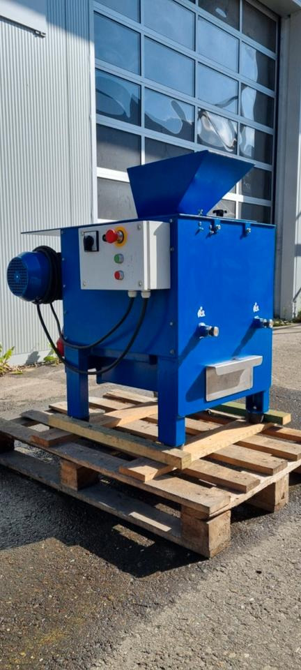 Labor WALZENBRECHER RC 200 - Crusher: picture 1 Labor WALZENBRECHER RC 200 - Crusher: picture 1