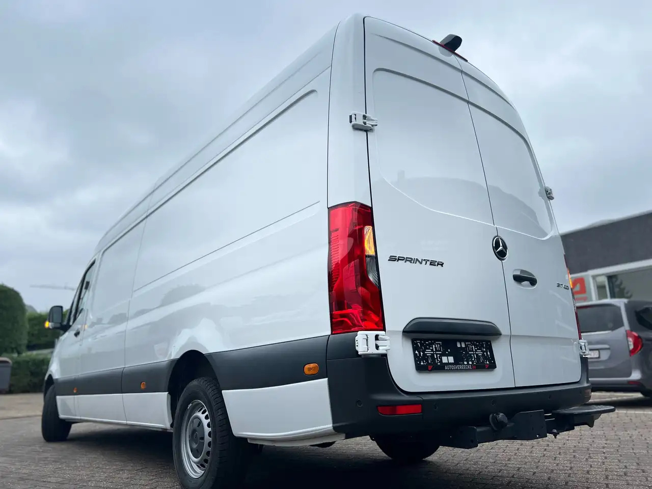 Mercedes-Benz Sprinter 317 L3H2 (38.250ex) 3.5T SLEEP|CARPLAY|CAMERA|PTS - Panel van: picture 5 Mercedes-Benz Sprinter 317 L3H2 (38.250ex) 3.5T SLEEP|CARPLAY|CAMERA|PTS - Panel van: picture 5