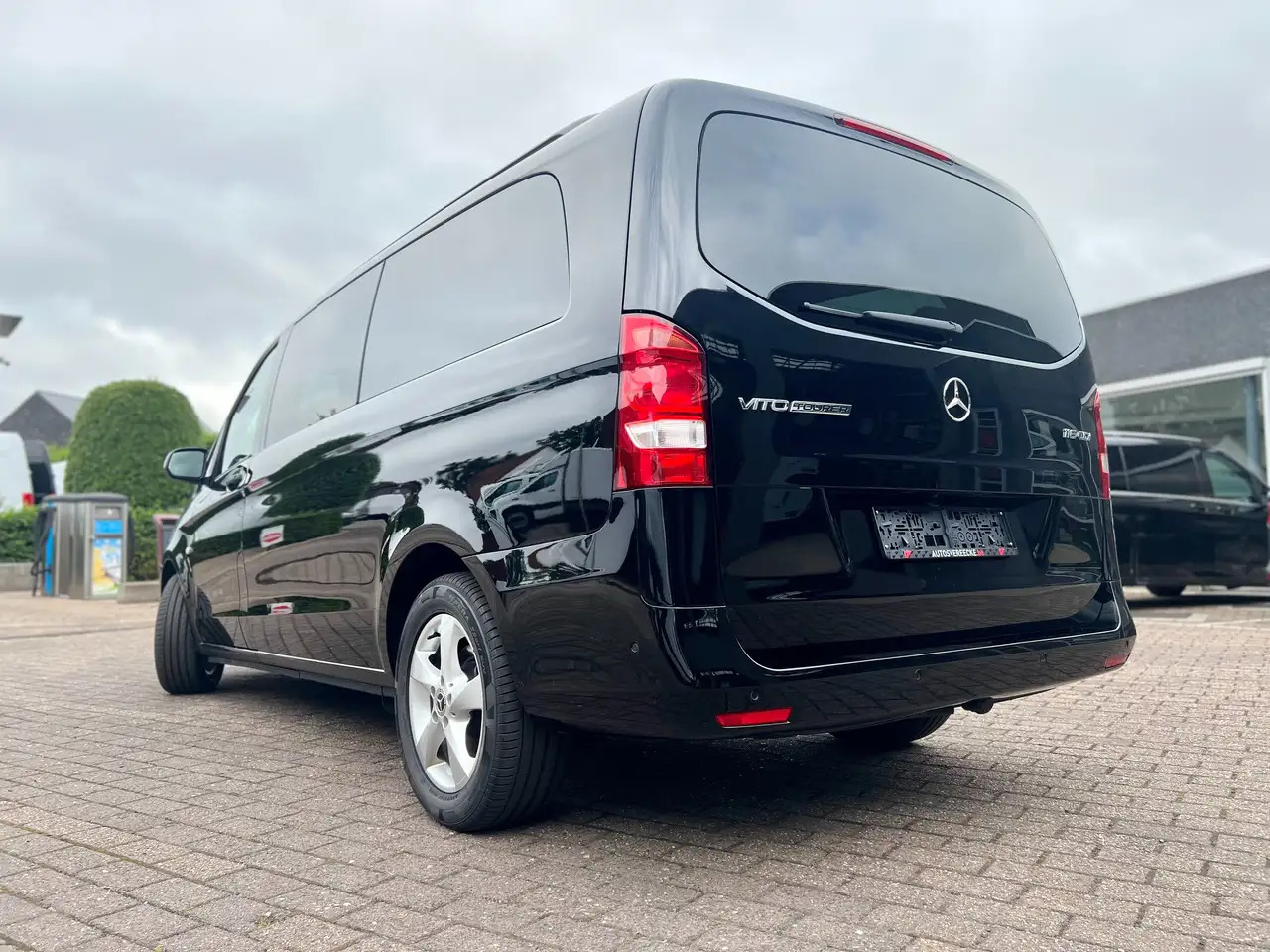 Mercedes-Benz Vito 116 A2/L2 (38.500€ex)EDITION TOURER PRO,9G-TRON - Passenger van: picture 5 Mercedes-Benz Vito 116 A2/L2 (38.500€ex)EDITION TOURER PRO,9G-TRON - Passenger van: picture 5