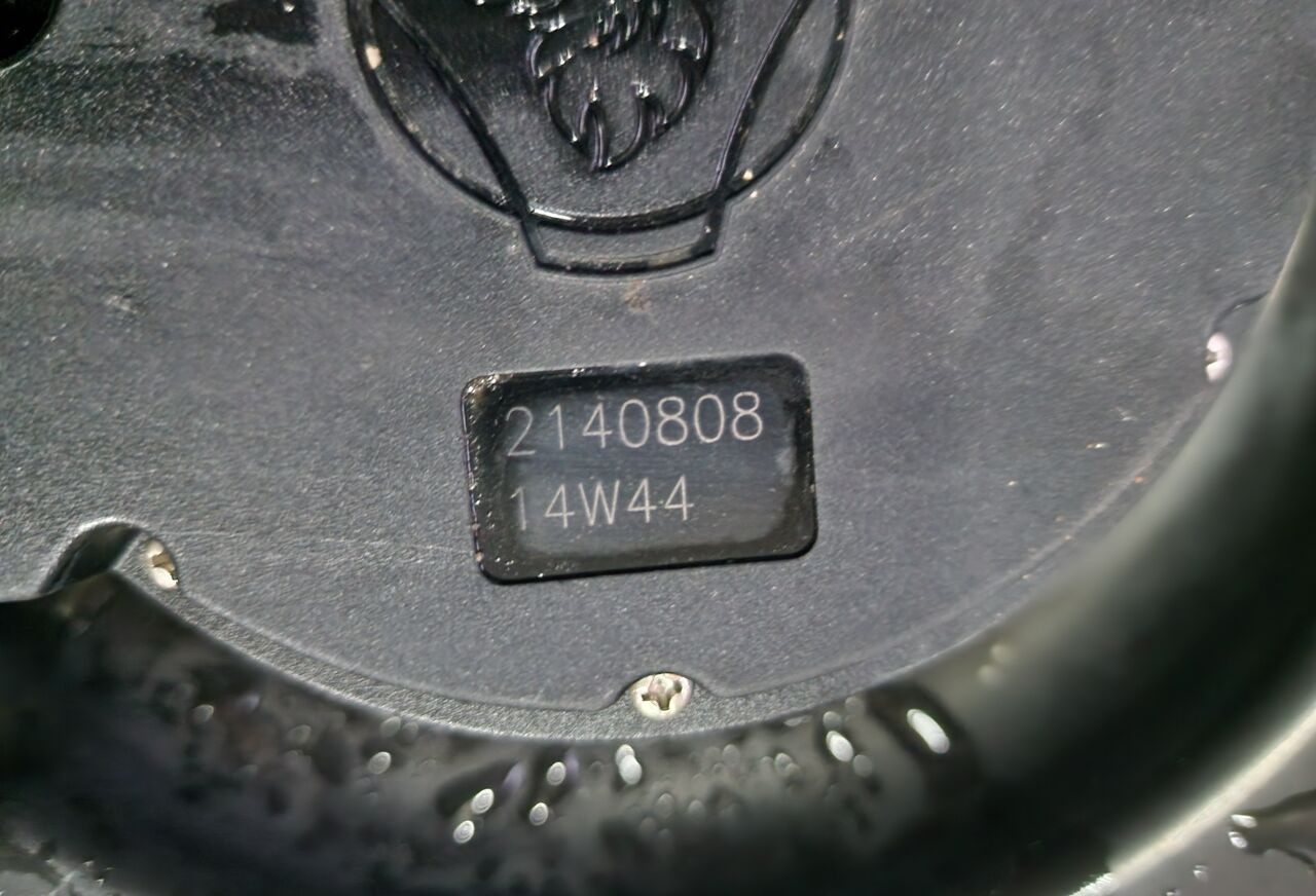 Scania Zbiornik kompletny Smok Ssak AdBlue R Euro6 2173142 2140808 Scania Zbiornik kompletny Smok Ssak AdBlue Scania R Euro6 2173142 2140808 truck - AdBlue tank for Truck: picture 4 Scania Zbiornik kompletny Smok Ssak AdBlue R Euro6 2173142 2140808 Scania Zbiornik kompletny Smok Ssak AdBlue Scania R Euro6 2173142 2140808 truck - AdBlue tank for Truck: picture 4