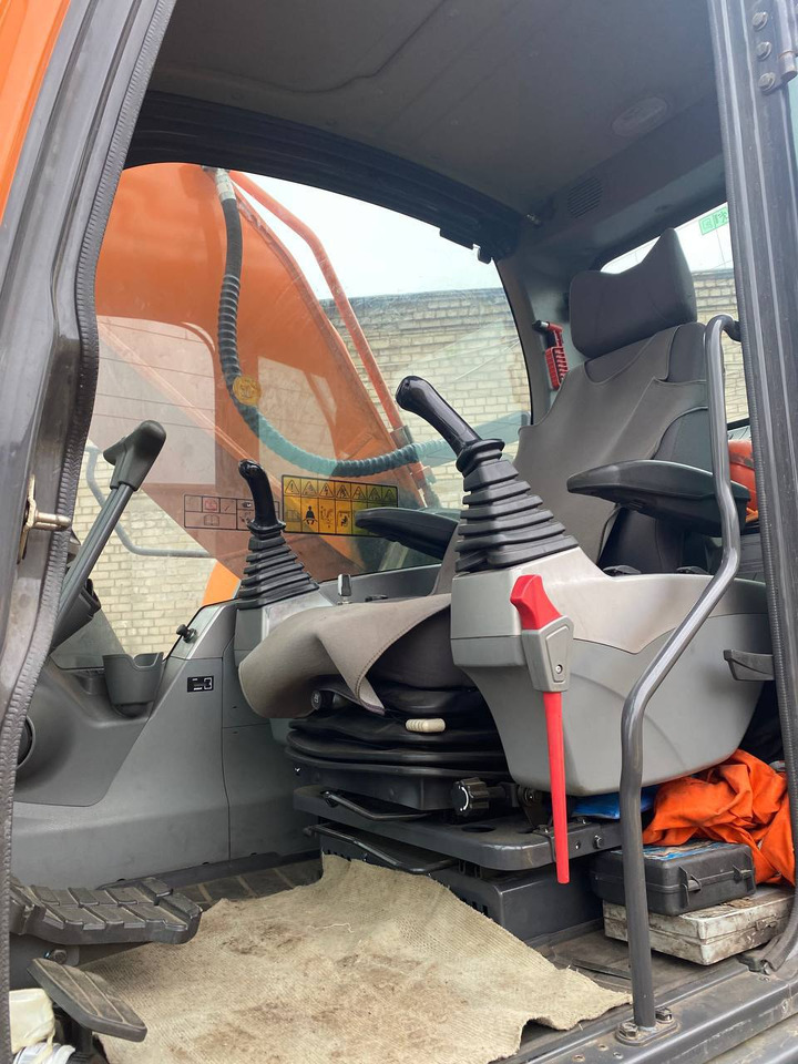 DOOSAN DX 340LCA - Crawler excavator: picture 2 DOOSAN DX 340LCA - Crawler excavator: picture 2