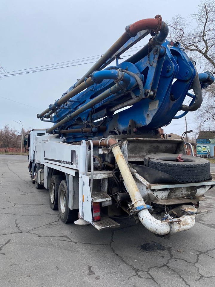 Concrete pump truck PUTZMEISTER Putzmeister on chassis Mercedes-Benz Actros Putzmeister 42m concrete pump: picture 6