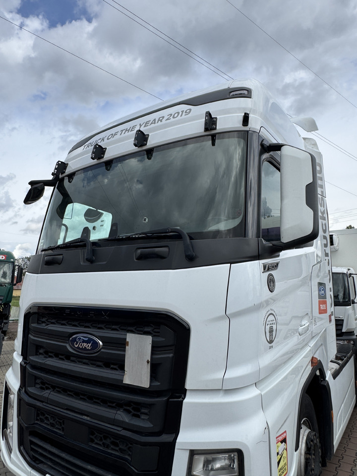 Ford F-Max - Cab: picture 3 Ford F-Max - Cab: picture 3