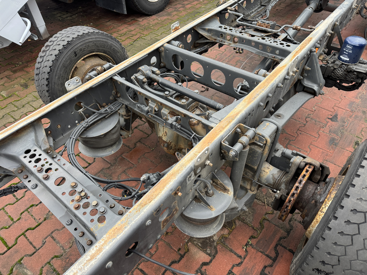 Mercedes Atego - Rear axle: picture 3 Mercedes Atego - Rear axle: picture 3