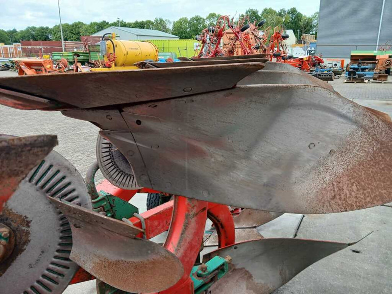 Kverneland - Plow: picture 3 Kverneland - Plow: picture 3