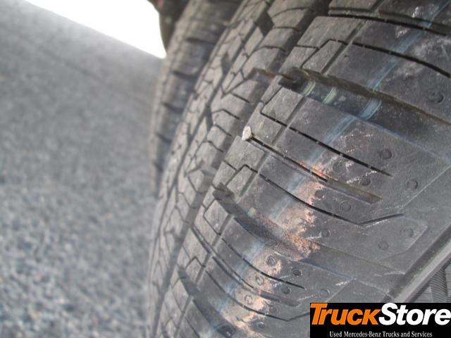 FUSO Canter 3C15 - Box van: picture 5 FUSO Canter 3C15 - Box van: picture 5