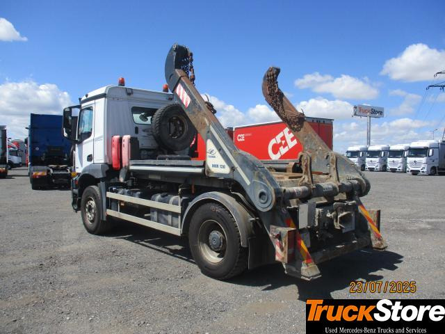 Mercedes-Benz Arocs 1846 LK - Skip loader truck: picture 5 Mercedes-Benz Arocs 1846 LK - Skip loader truck: picture 5