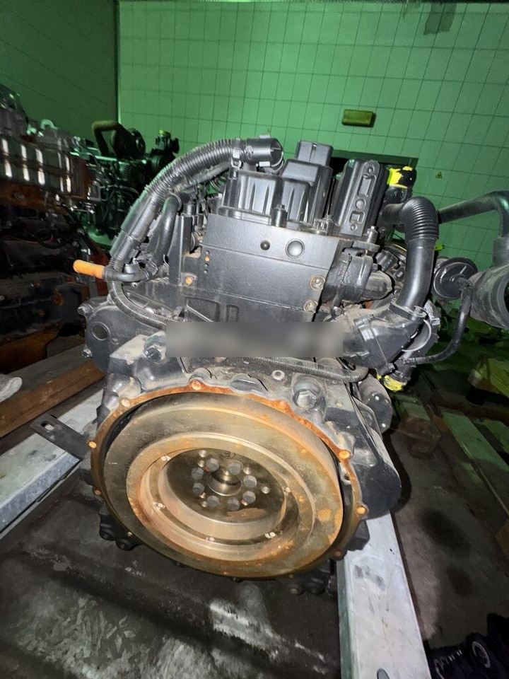 Deutz TCD 2.9 L4 Deutz 2.9 TCD L4 - Engine for Excavator: picture 3 Deutz TCD 2.9 L4 Deutz 2.9 TCD L4 - Engine for Excavator: picture 3