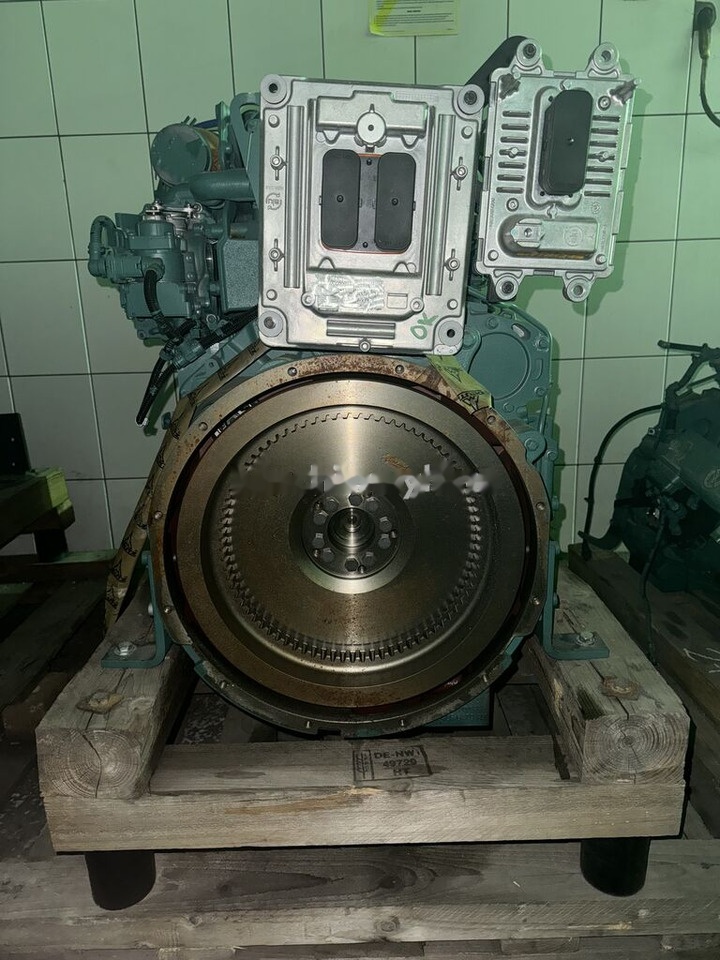 Volvo-ABG D6J Volvo D6J - Engine for Excavator: picture 1 Volvo-ABG D6J Volvo D6J - Engine for Excavator: picture 1