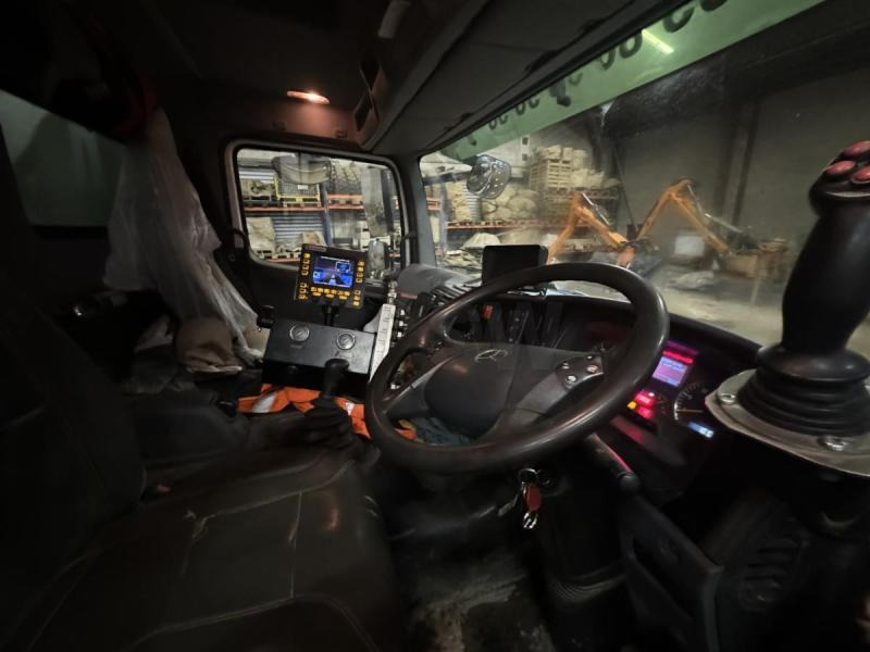 Road sweeper Mercedes Atego 1524: picture 7