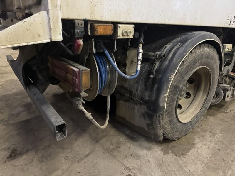 Road sweeper Mercedes Atego 1524: picture 6