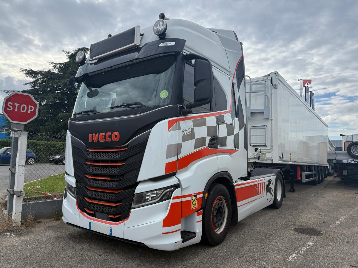 Iveco S-WAY 510 - Tractor unit: picture 3 Iveco S-WAY 510 - Tractor unit: picture 3
